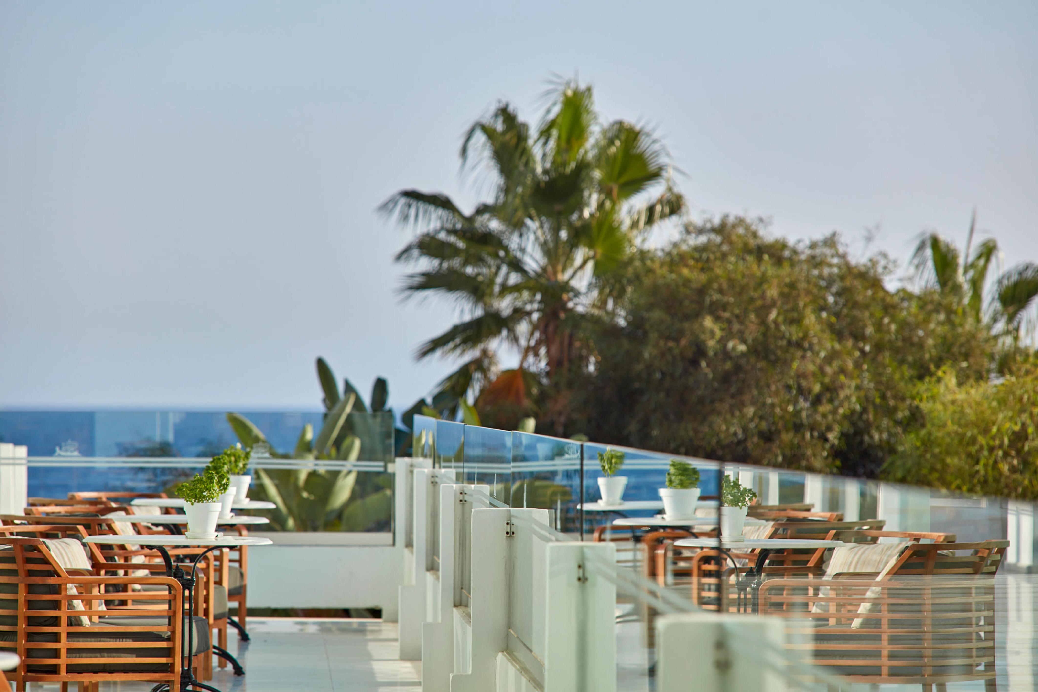 Grecian Bay Hotel Ayia Napa Exterior photo